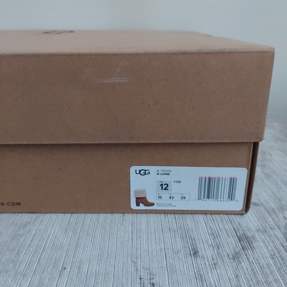 UGG Lupine Shearling Suede Bootie - 12 - Picture 3 of 7